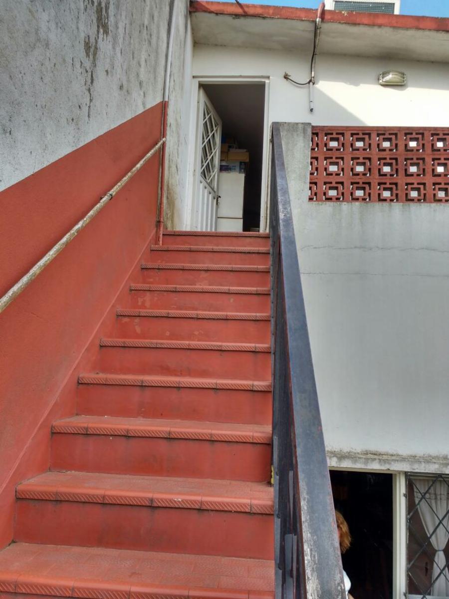 CASA RAMOS MEJIA SUR AL FRENTE 4 AMBIENTES — foto 13