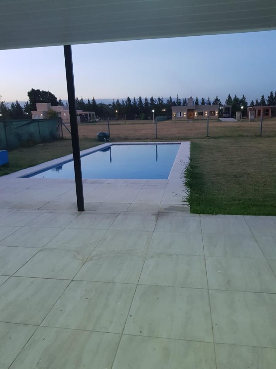CASA EN BARRIO CERRADO A ESTRENAR — foto 7