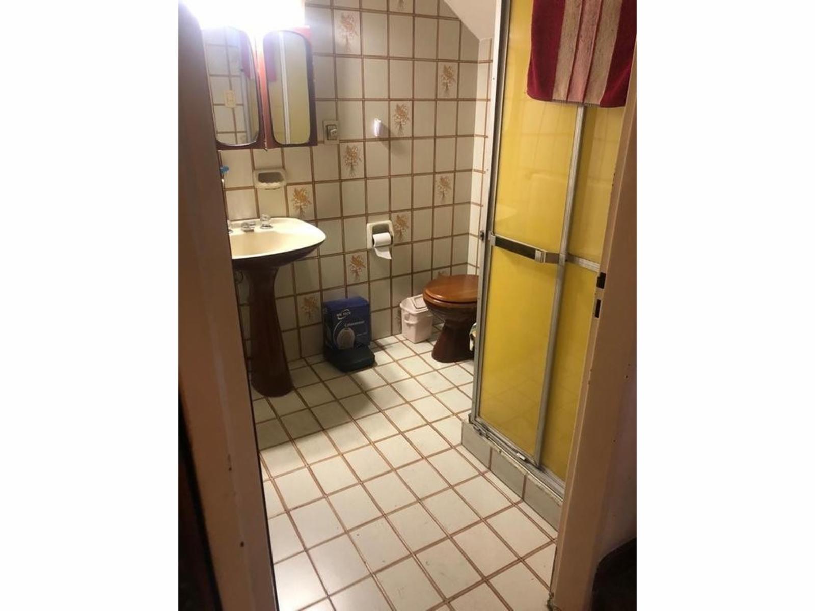 VENTA EXCELENTE CHALET CON PICINA Y PARRILA — foto 6