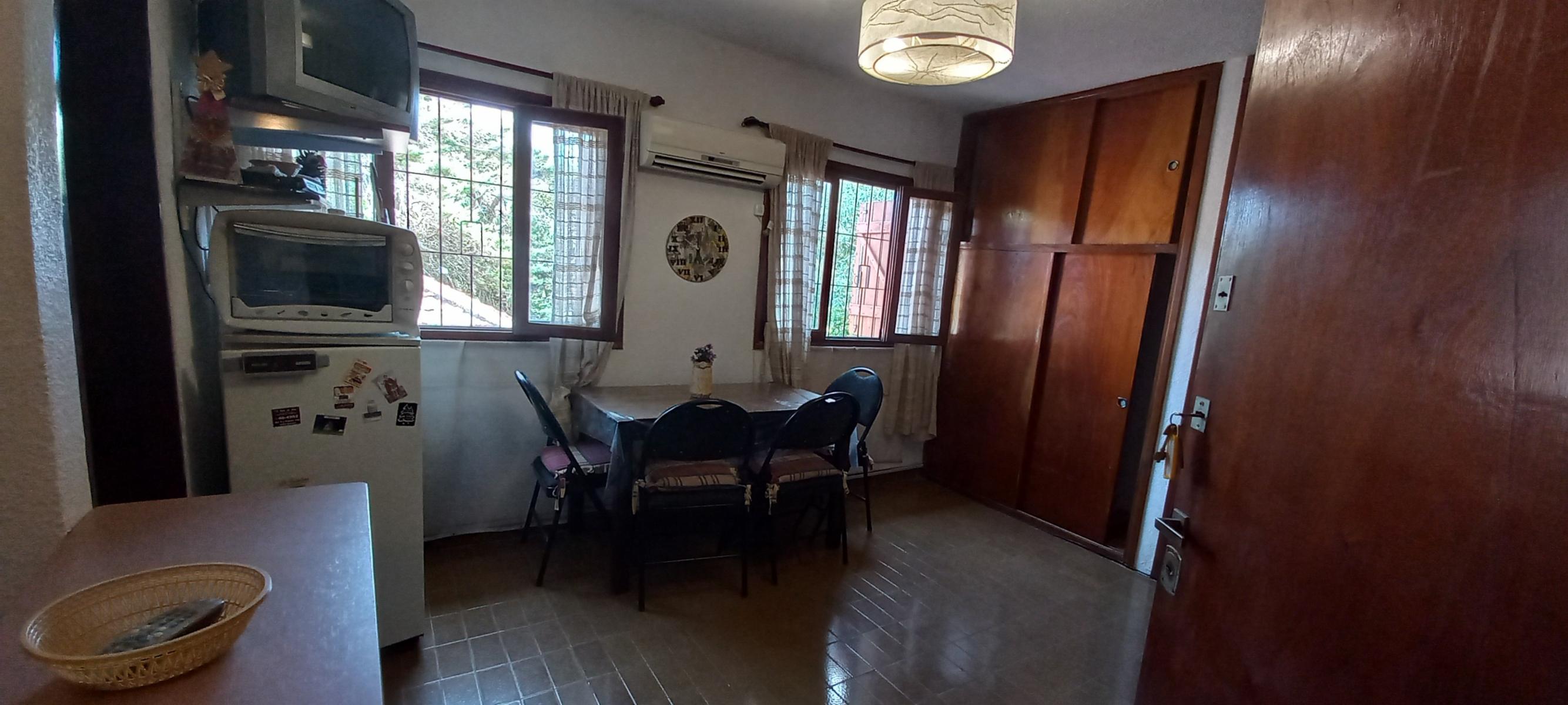 Venta Depto 1 amb. excelente ubicación Bº Norte, Gesell — foto 2