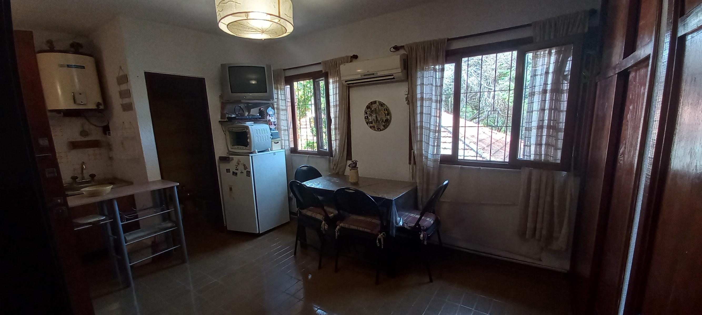 Venta Depto 1 amb. excelente ubicación Bº Norte, Gesell — foto 4