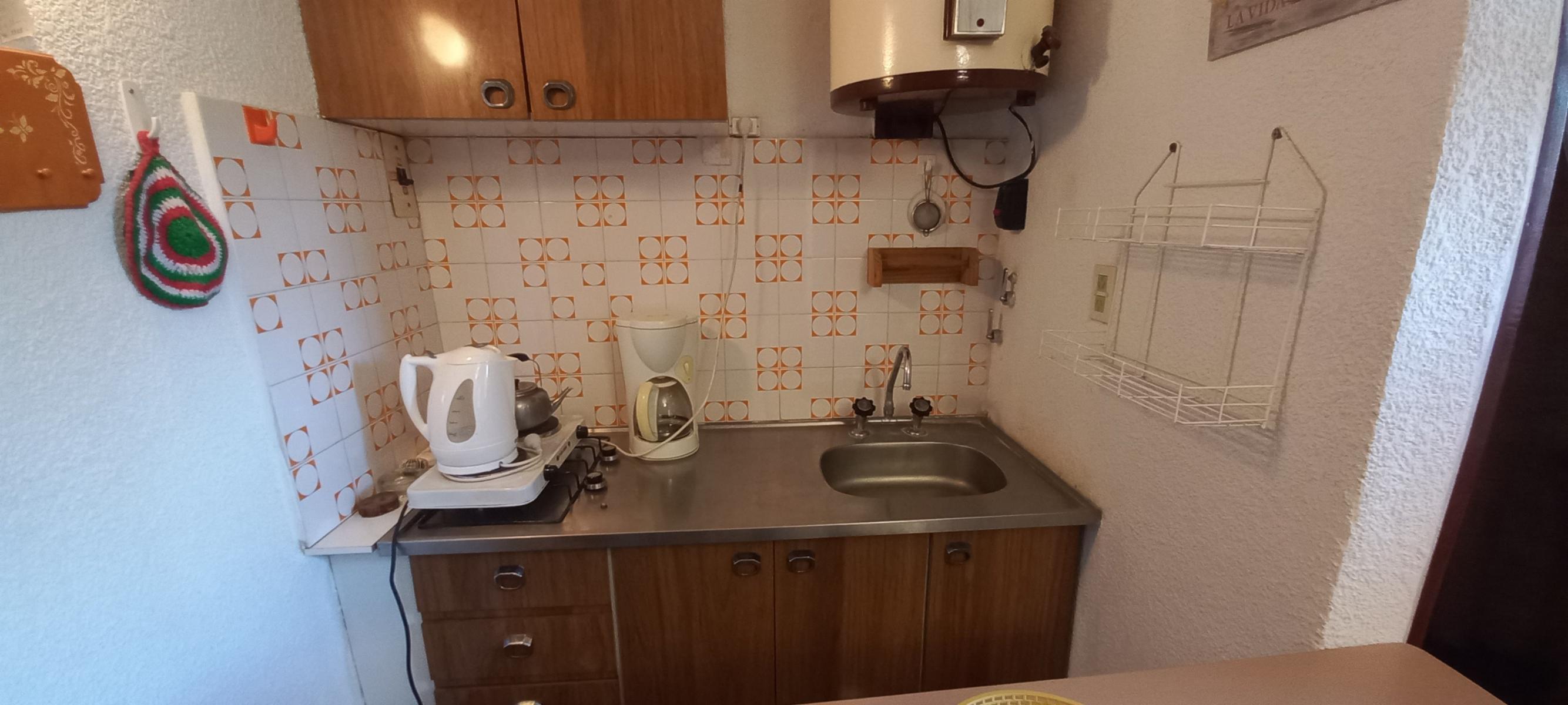Venta Depto 1 amb. excelente ubicación Bº Norte, Gesell — foto 5