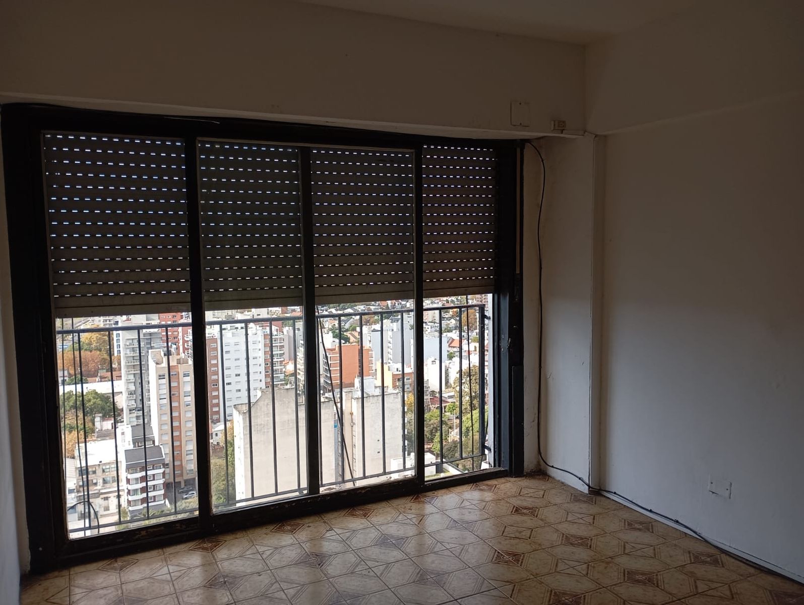 AVENIDA RIVADAVIA AL 13800- RAMOS MEJIA - 5