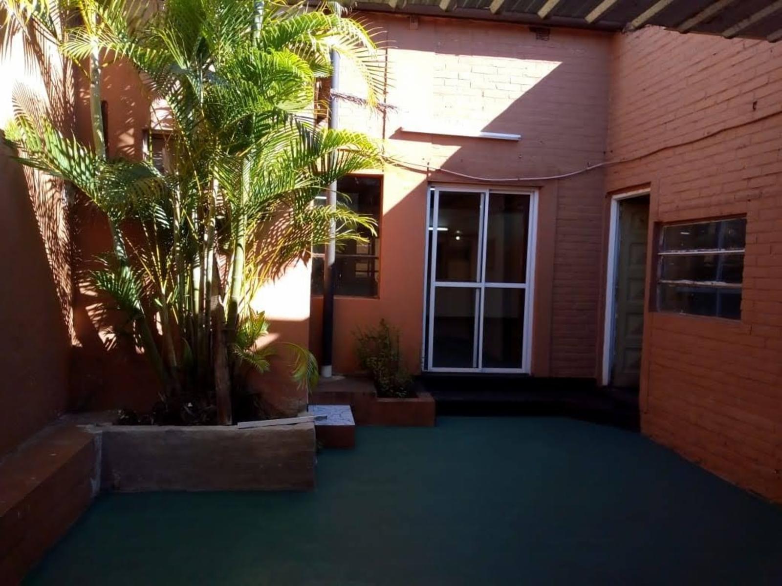 SE VENDE CASA CÉNTRICA IDEAL PARA EDIFICIOS EN POSADAS — foto 3