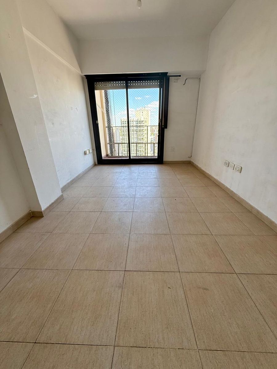 OPORTUNIDAD VENTA DOS DEPTOS DE DOS AMBIENTES - 6
