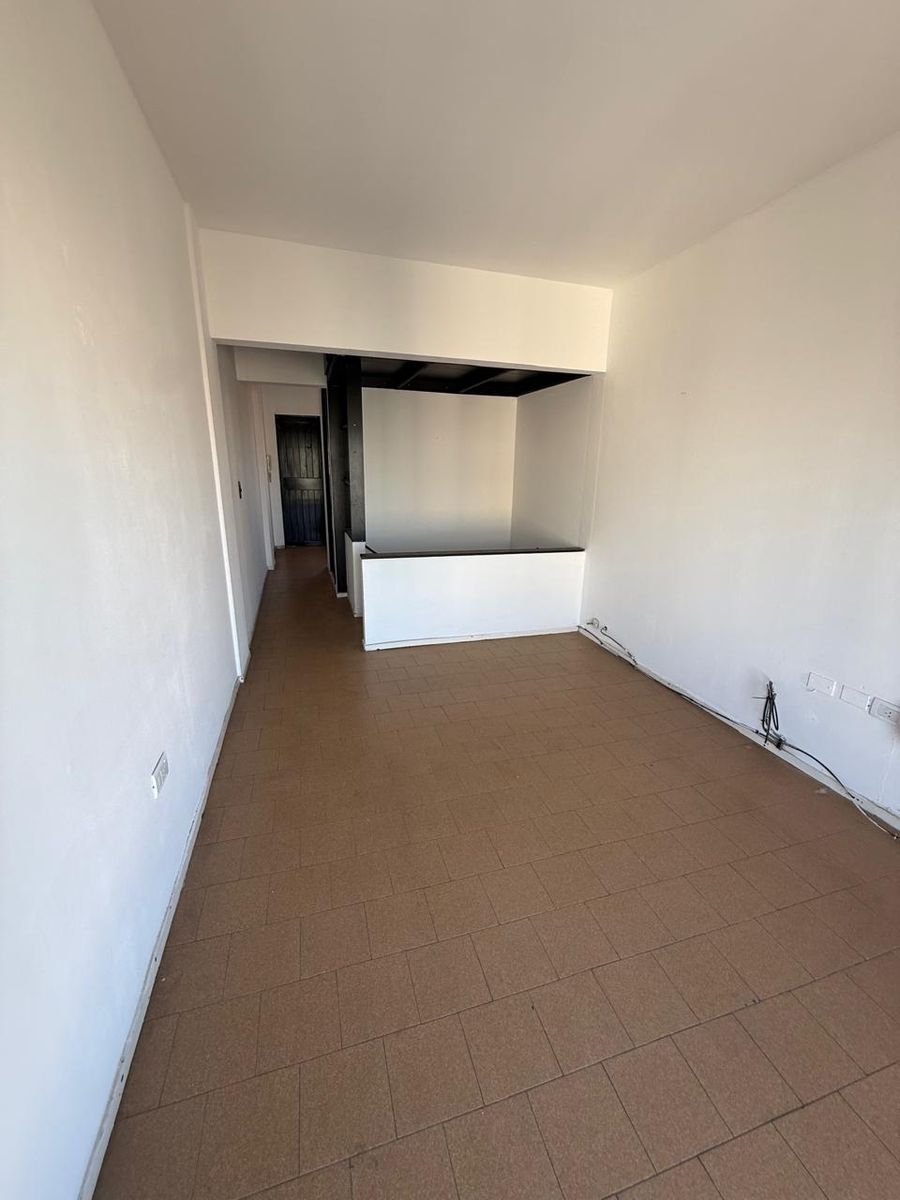 OPORTUNIDAD VENTA DOS DEPTOS DE DOS AMBIENTES - 15