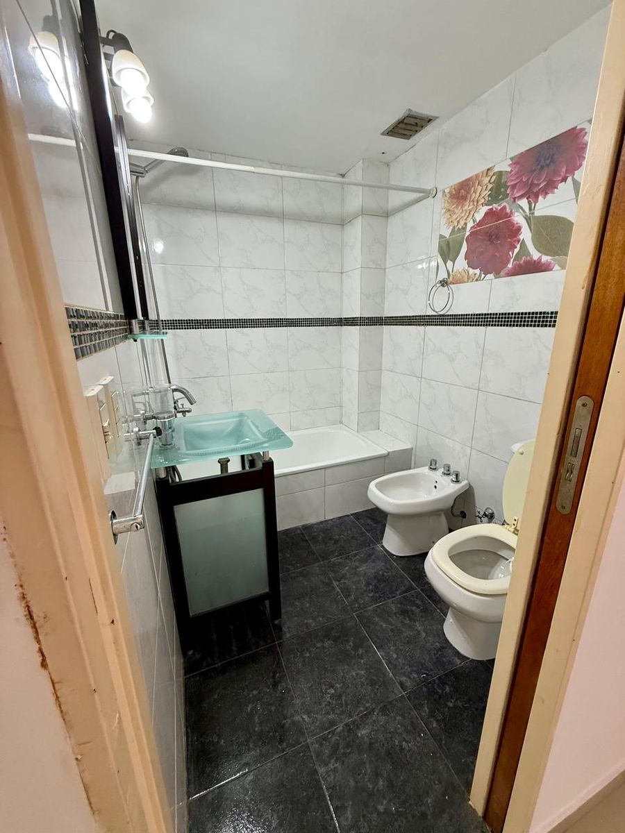 ALQUILER DOS AMBIENTES C/COCHER Y TERRAZA - 12
