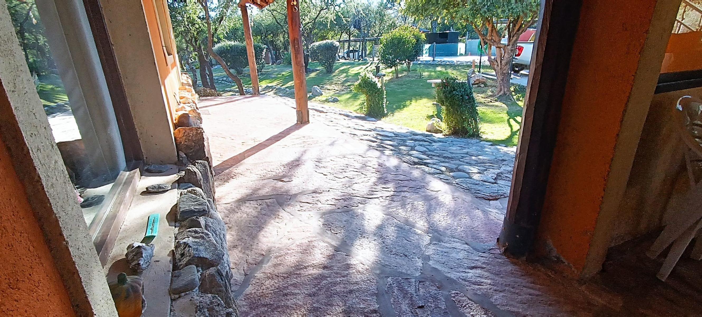 COMPLEJO DE CABAÑAS EN VENTA, CARPINTERÍA, SAN LUIS - 12