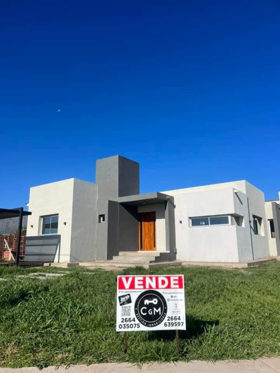 CASA A ESTRENAR A LA VENTA - BARRIO LA ARBOLADA