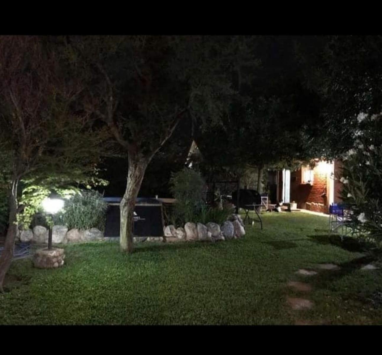 VENTA CASA MAS DEPARTAMENTOS EN EL CENTRO DE MERLO, SAN LUIS - 2