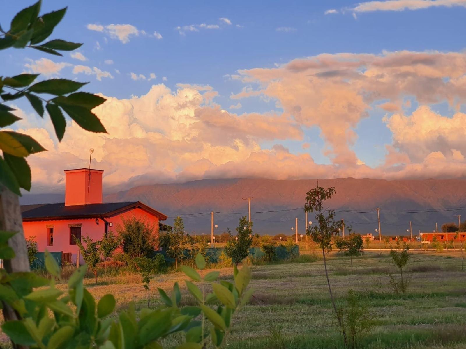 VENTA CASA DE CAMPO EN BARRIO CERRADO, VILLA DE MERLO, SAN LUIS Country Solares del Valle