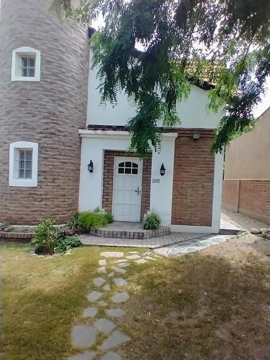 VENTA CASA DE 4 DORMITORIOS CON GAS NATURAL A 2 CUADRAS DE AV. DEL SOL ¡Oportunidad Retasada en Villa de Merlo — foto 6