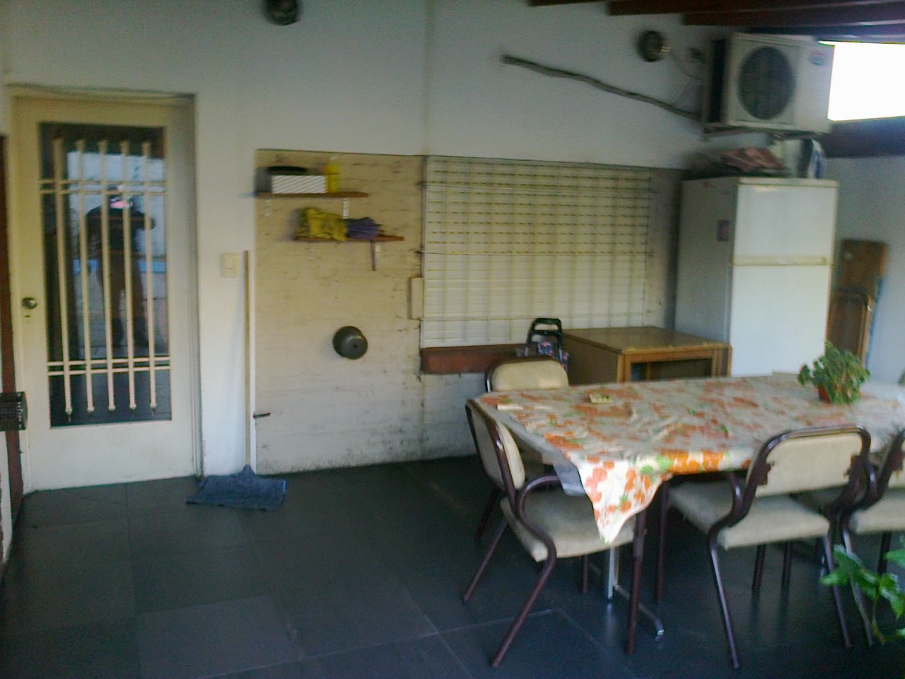 EXCELENTE PH FRENTE 4 AMBIENTES CON FONDO LIBRE Y PISCINA — foto 11