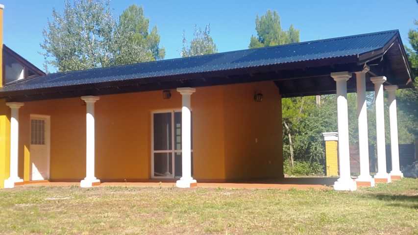 Casa en cordoba con lote 800 m2 3 cuadras de ruta 38 LA PROPIEDAD SE ENCUENTRA EN VILLA GIARDINO SOBRE AV. DEL CERRO — foto 7