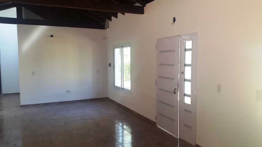 Casa en cordoba con lote 800 m2 3 cuadras de ruta 38 LA PROPIEDAD SE ENCUENTRA EN VILLA GIARDINO SOBRE AV. DEL CERRO — foto 9