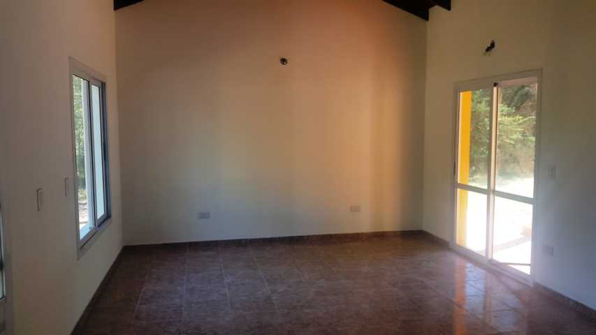Casa en cordoba con lote 800 m2 3 cuadras de ruta 38 LA PROPIEDAD SE ENCUENTRA EN VILLA GIARDINO SOBRE AV. DEL CERRO — foto 10