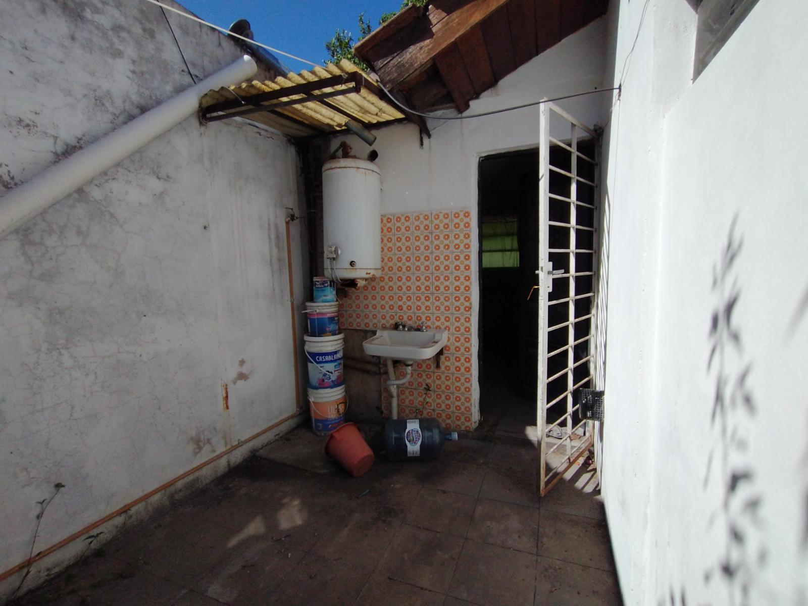 Ph interno 2 amb en 2 plantas cocina comedor baño dormitorio escritorio patio y lavadero — foto 7