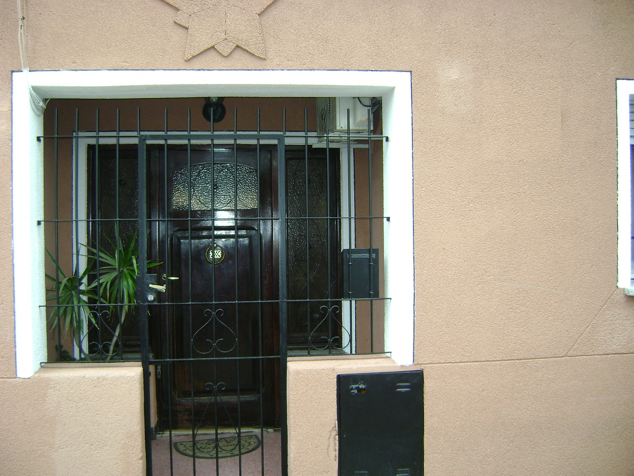 Ph frente 3 ambientes, 2 dormitorios, cocina-comedor,lavadero, baño, patio, terraza con parrilla, garage para 2 autos — foto 9