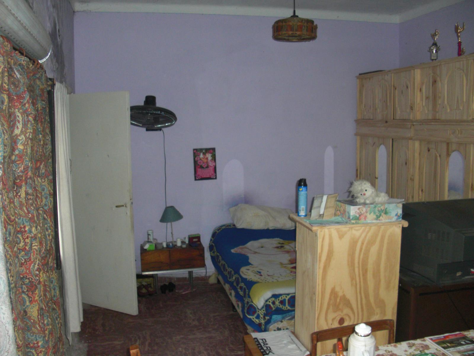 V.Ballester Falucho y Lacroze. Ph fdo 2 ambientes, dormitorio, coc-com, baño, patio, posible 2 dormitorio, — foto 9