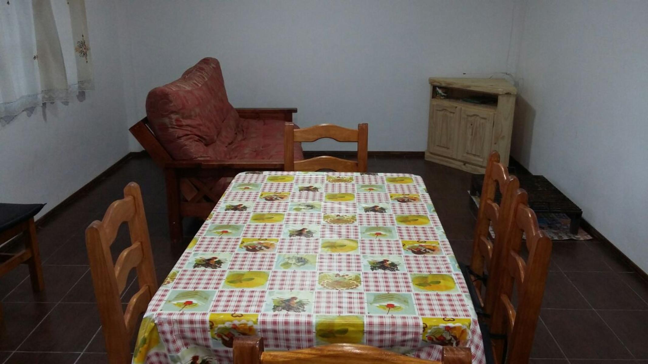 importante casa de 3 ambientes en las toninas con lote de 10 x 35 - 9