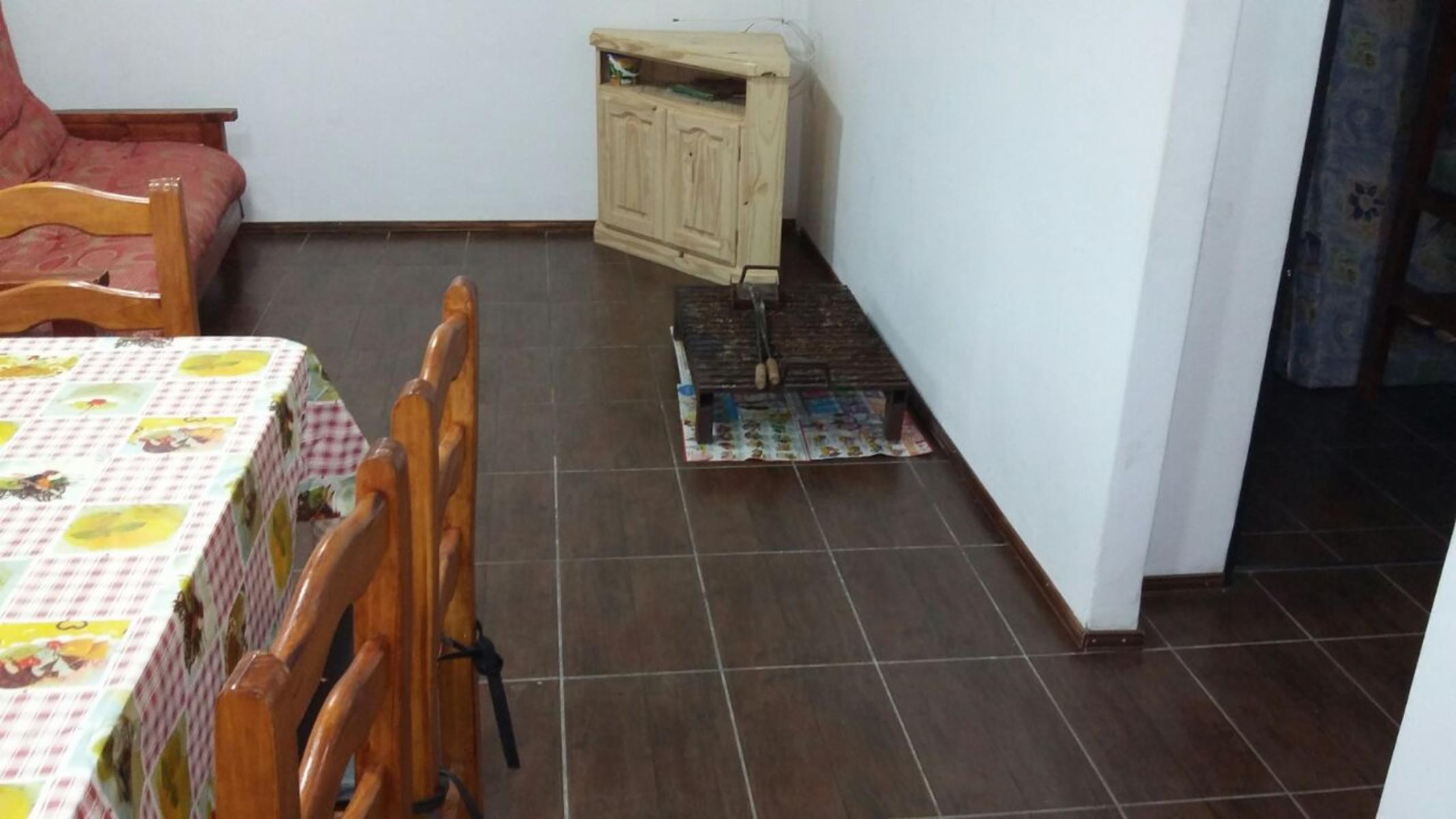importante casa de 3 ambientes en las toninas con lote de 10 x 35 - 10