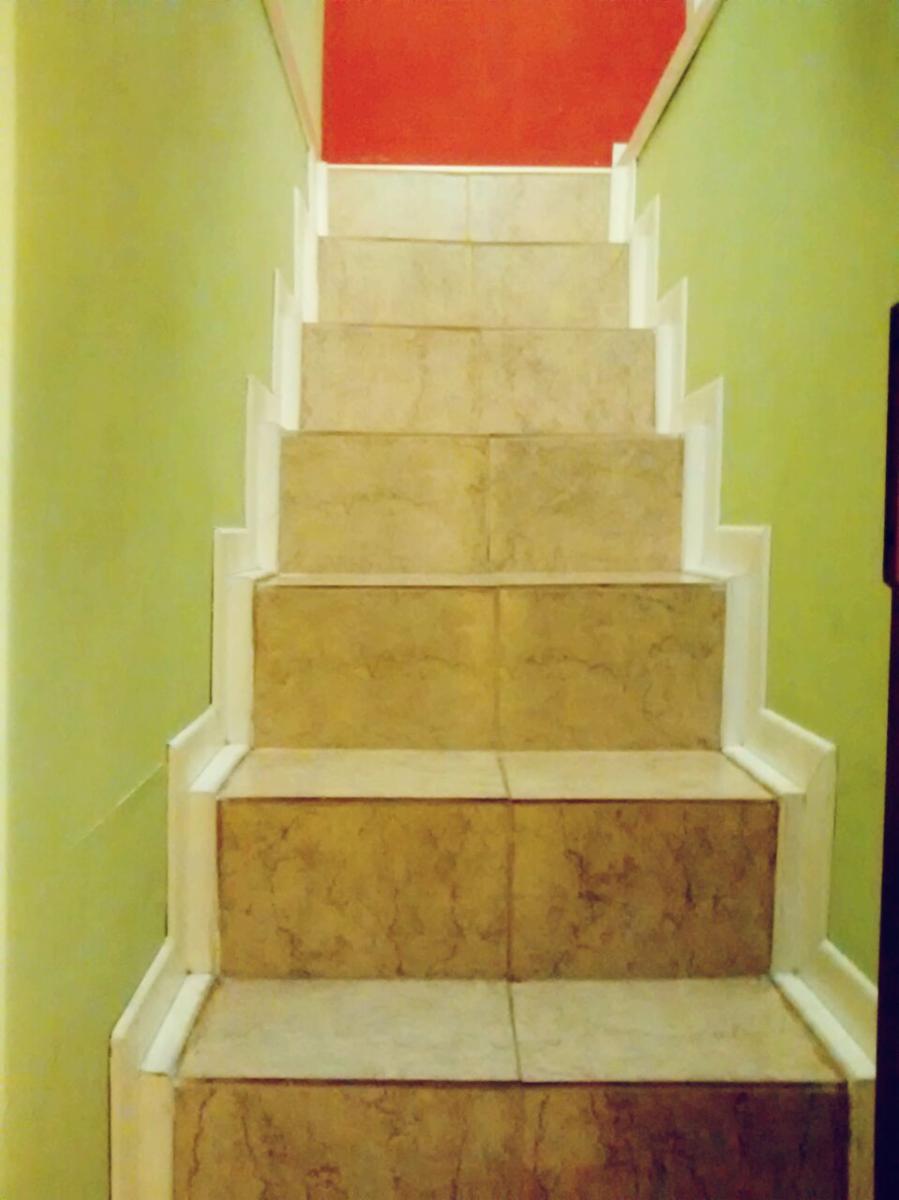 EXC. P-H EN P.A. DE 5 AMBIENTES, CON PORCHE, 4 DORM. C/ PLACARD Y OTRO DORM. CON PATIO/BALCON, LIVING CON BAR, BALCON, COMEDOR, COCINA, BAÑO COMPLETO, ALTILLO, LAVADERO C/parrilla y TERRAZA. — foto 3