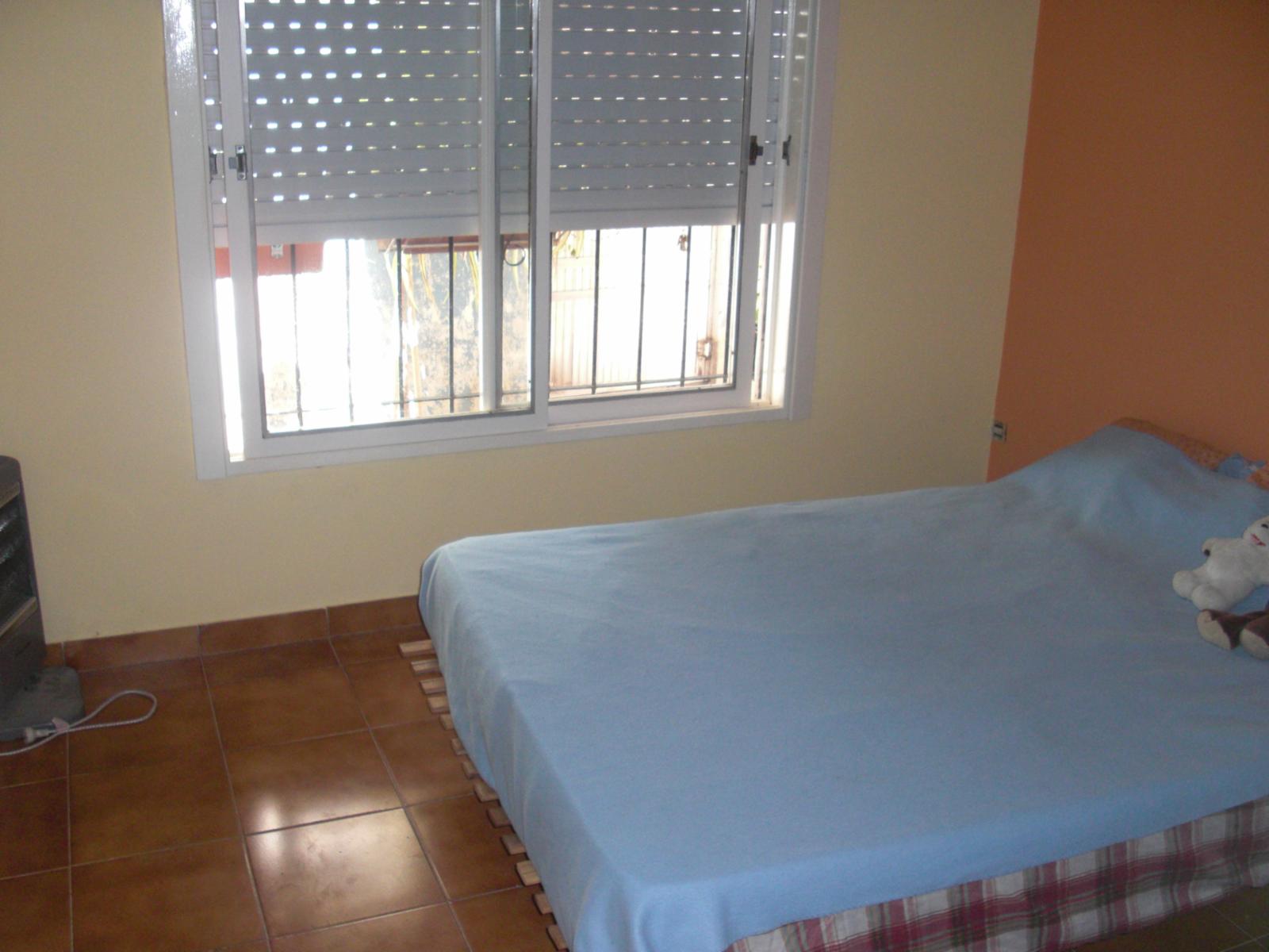CASA MULTIFAMILIAR CON 4 DORMITORIOS, 2 BAÑOS PATIO CON PARRILLA. PLANTA ALTA A TERMINAR. — foto 8