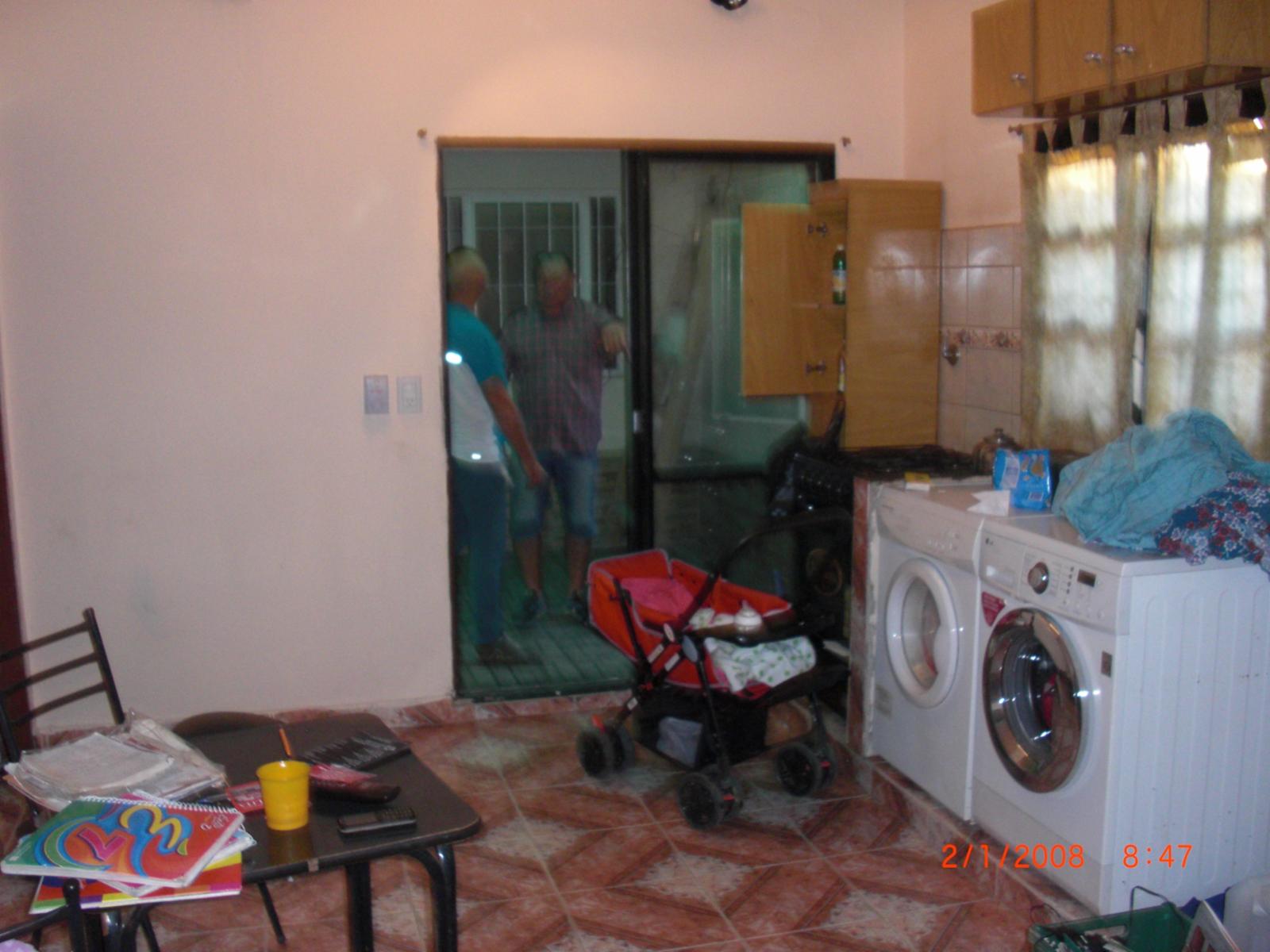 Excelente PH frente cuatro ambientes y departamento dos ambientes fondo — foto 10