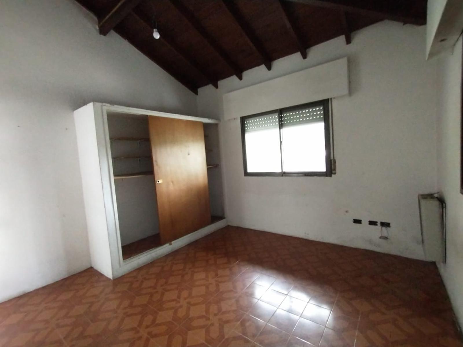 EXCELENTE DEPARTAMENTO DE 3 AMBIENTES CON BALCON - 1