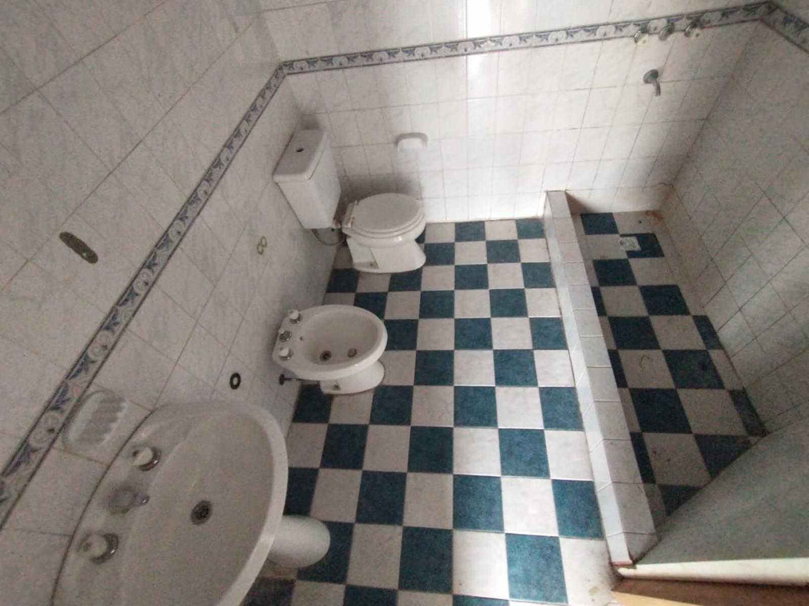 EXCELENTE DEPARTAMENTO DE 3 AMBIENTES CON BALCON - 14