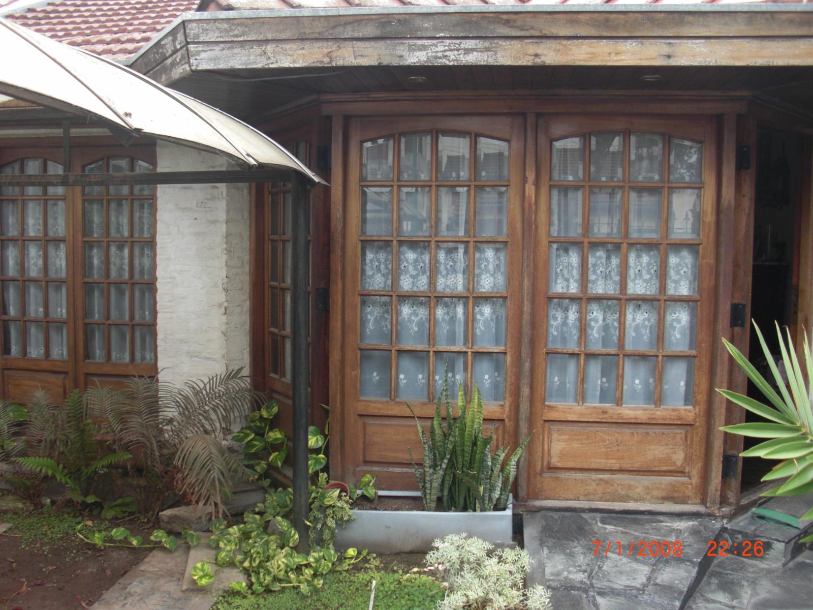 CASA EN LOTE PROPIO DE 10 X 40 . 3 AMBIENTES CON ENTRADA DE AUTO. — foto 3