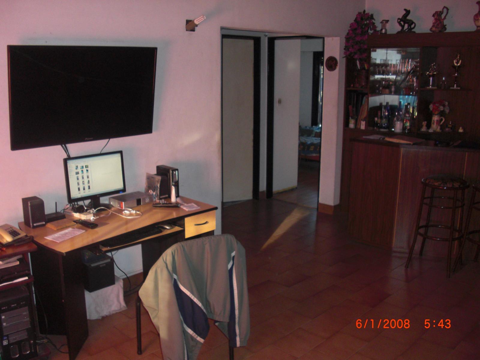 EXCELENTE PROPIEDAD MULTIFAMILIAR — foto 6