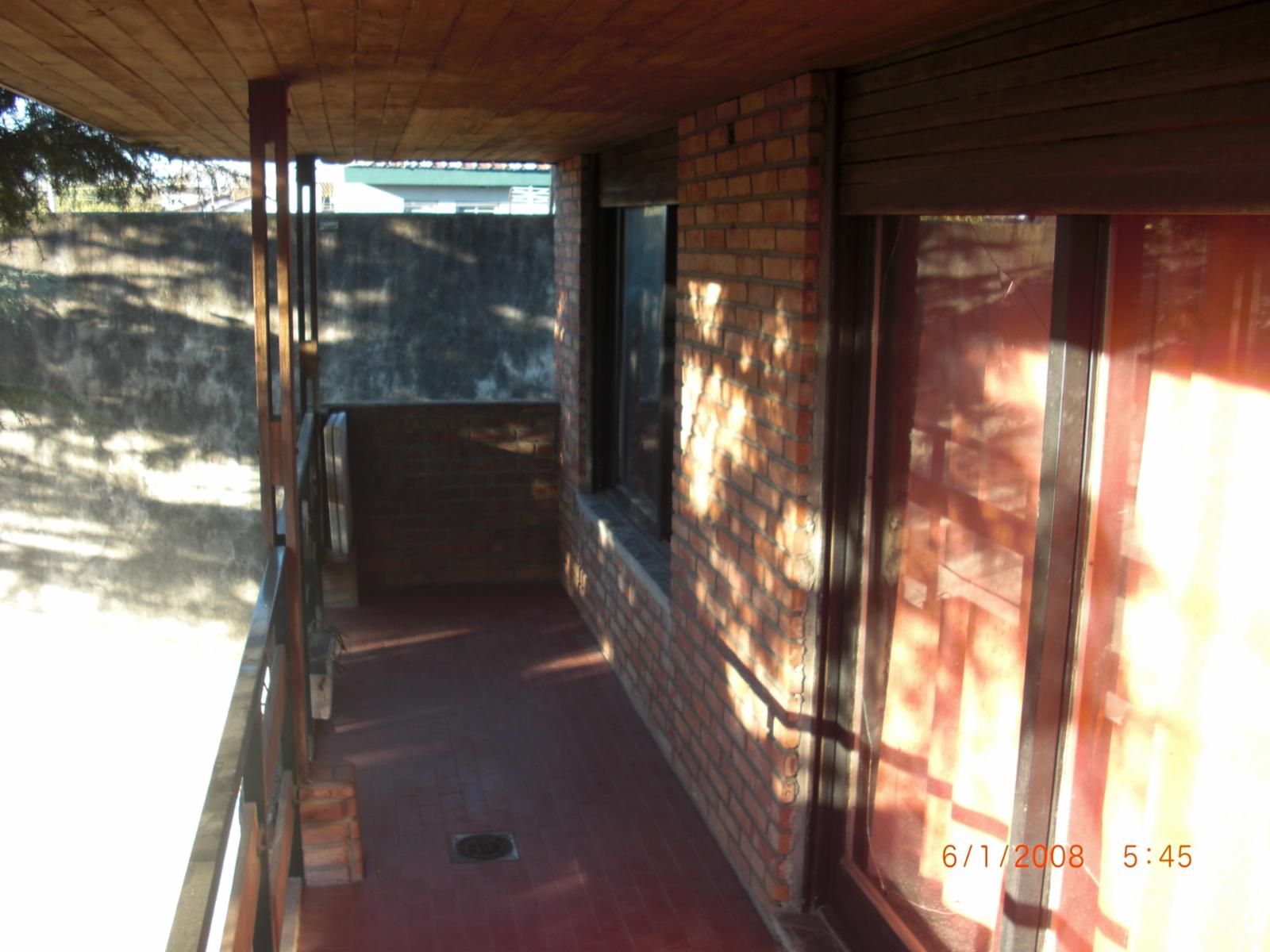 EXCELENTE PROPIEDAD MULTIFAMILIAR — foto 13