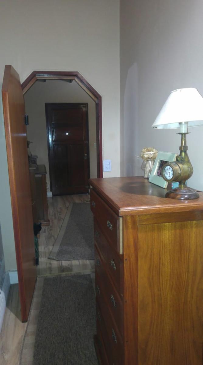EXCELENTE PROPIEDAD C/PARQUE E/AUTO 4 AMB. PILETA. PROX. AV. MARQUEZ. — foto 15
