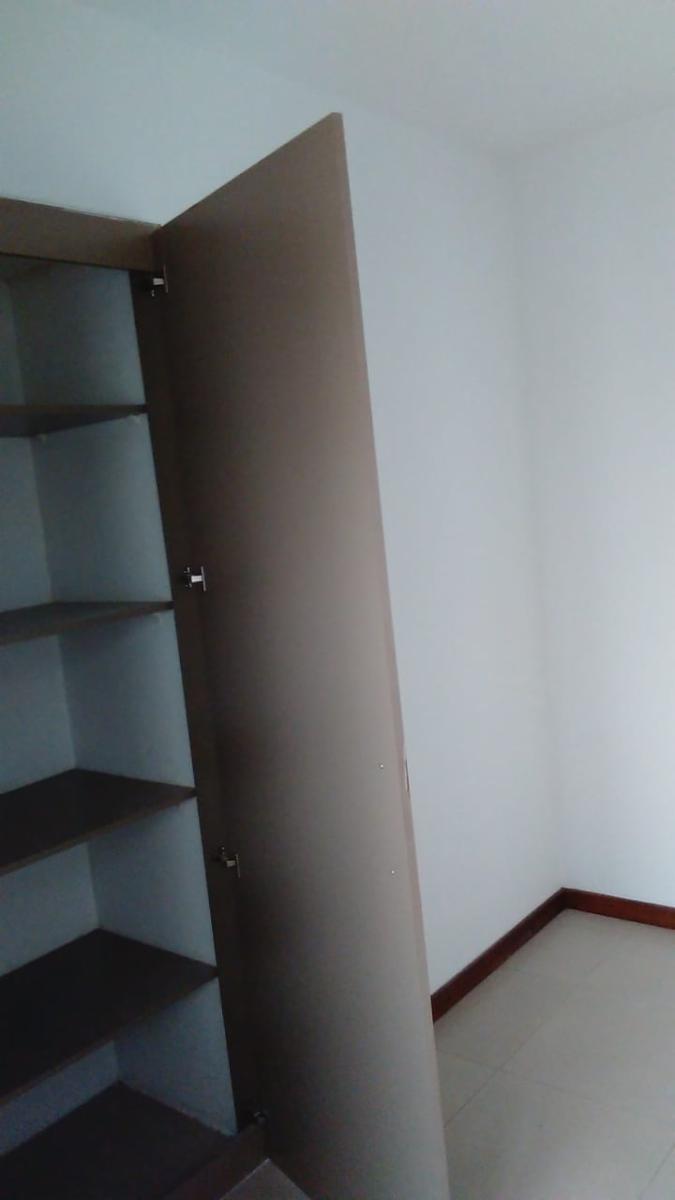 EXCELENTE DEPTO. EN PLANTA ALTA DE DOS AMB. CON PATIO Y LAVADERO - 5
