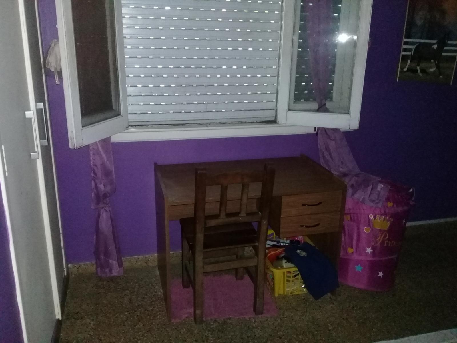 CASADE 3 AMBIENTES EN PLANTA ALTA,ENTRADA DE AUTO Y FONDO LIBRE. — foto 5