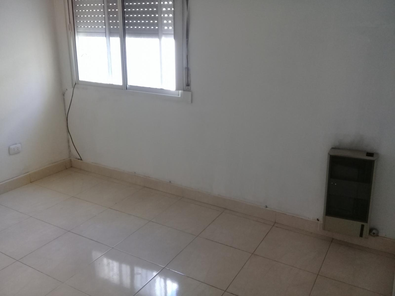 IMPECABLE DEPARTAMENTO DE 3 AMBIENTES AMPLIOS EN PLANTA ALTA. — foto 5