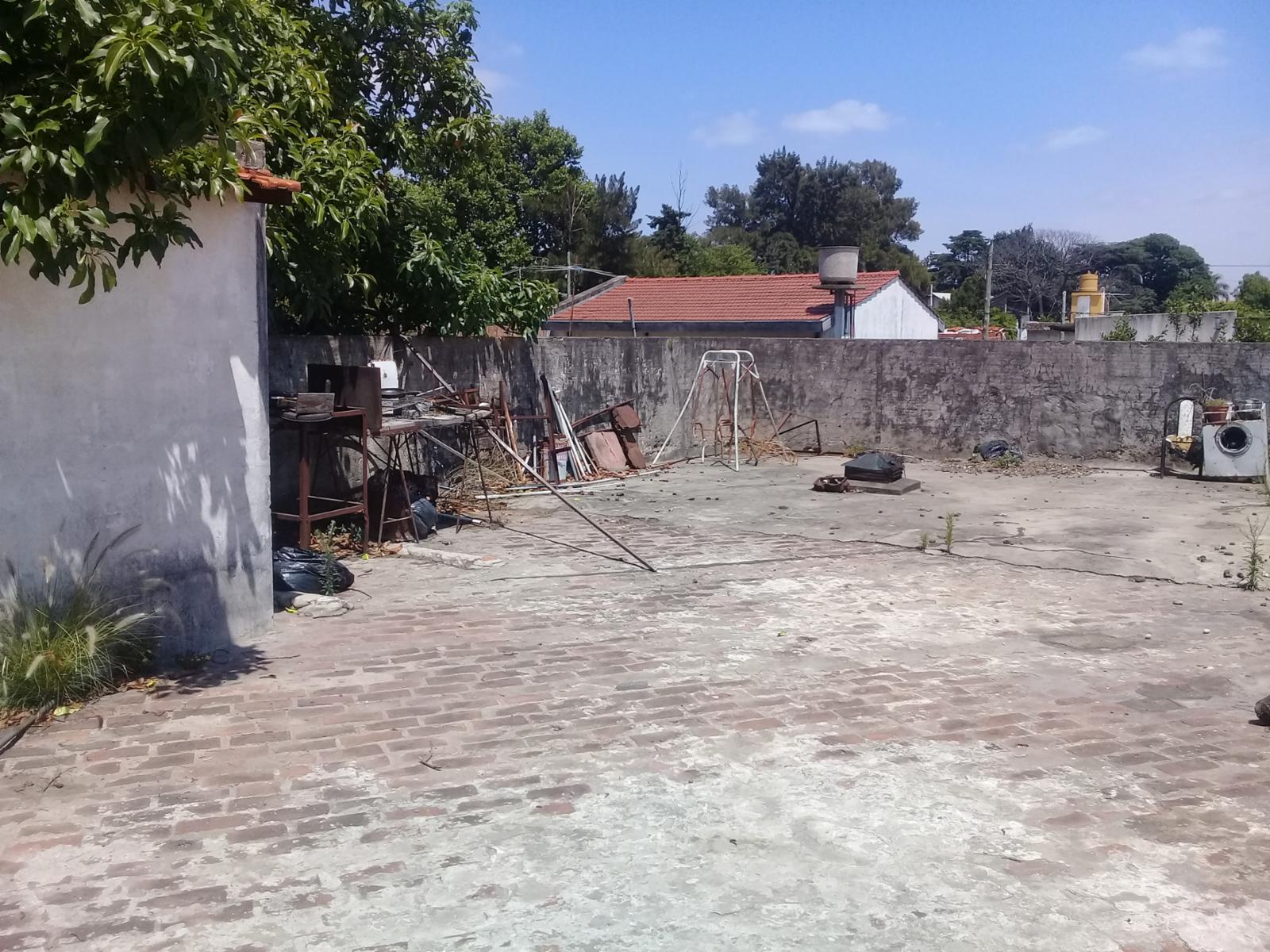 Galpon , local y amplia vivienda 4 amb sobre avenida marquez — foto 4