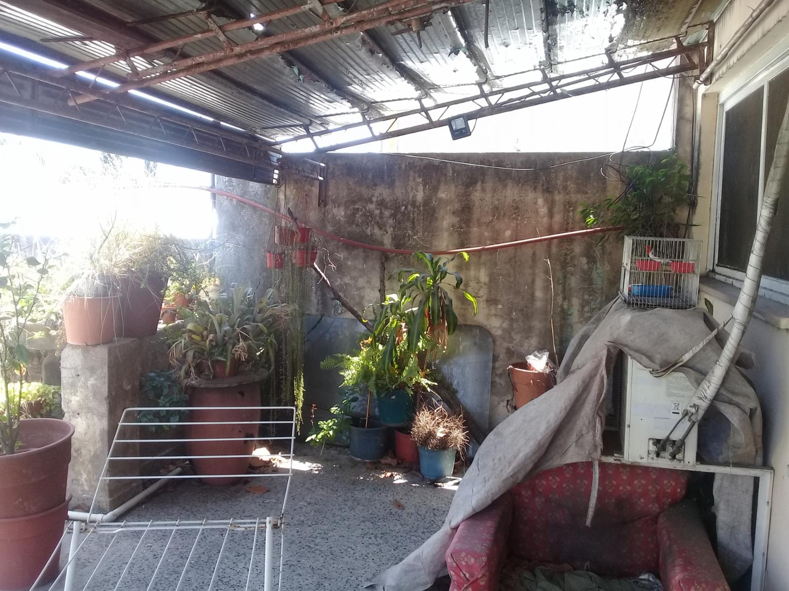 Galpon , local y amplia vivienda 4 amb sobre avenida marquez — foto 5