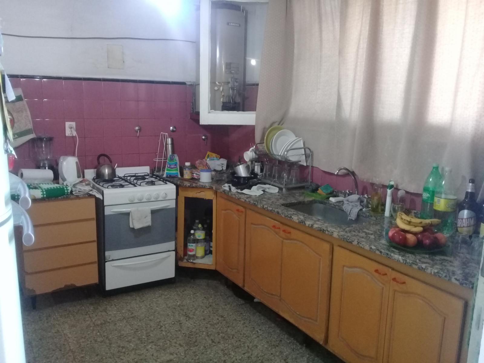 Galpon , local y amplia vivienda 4 amb sobre avenida marquez — foto 6