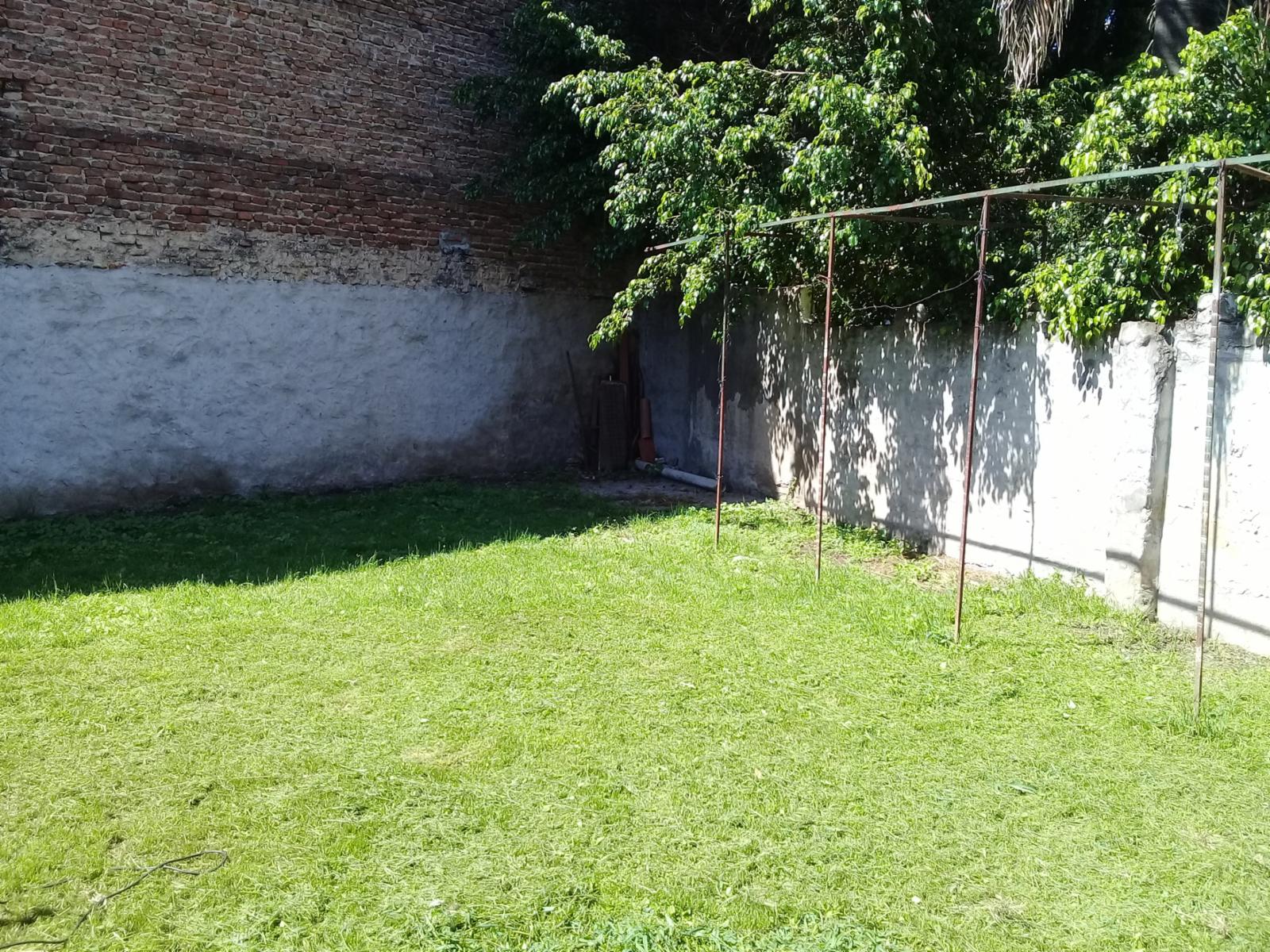 EXCELENTE CASA EN LOTE PROPIO A MTS DE AV. MARQUEZ Y CENTRO COMERCIAL. — foto 5