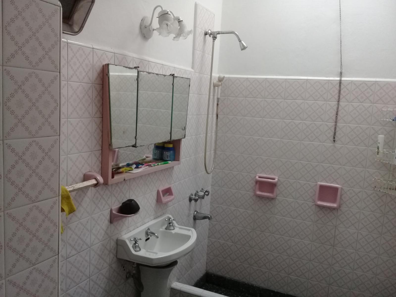 EXCELENTE CASA EN LOTE PROPIO A MTS DE AV. MARQUEZ Y CENTRO COMERCIAL. — foto 12