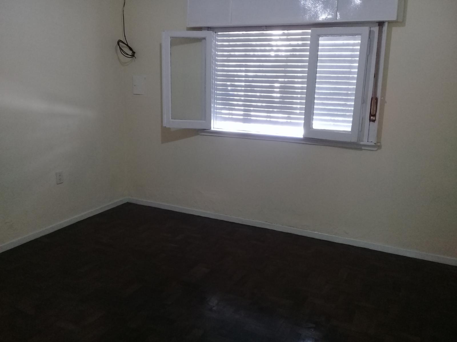 EXCELENTE CASA EN LOTE PROPIO A MTS DE AV. MARQUEZ Y CENTRO COMERCIAL. — foto 13