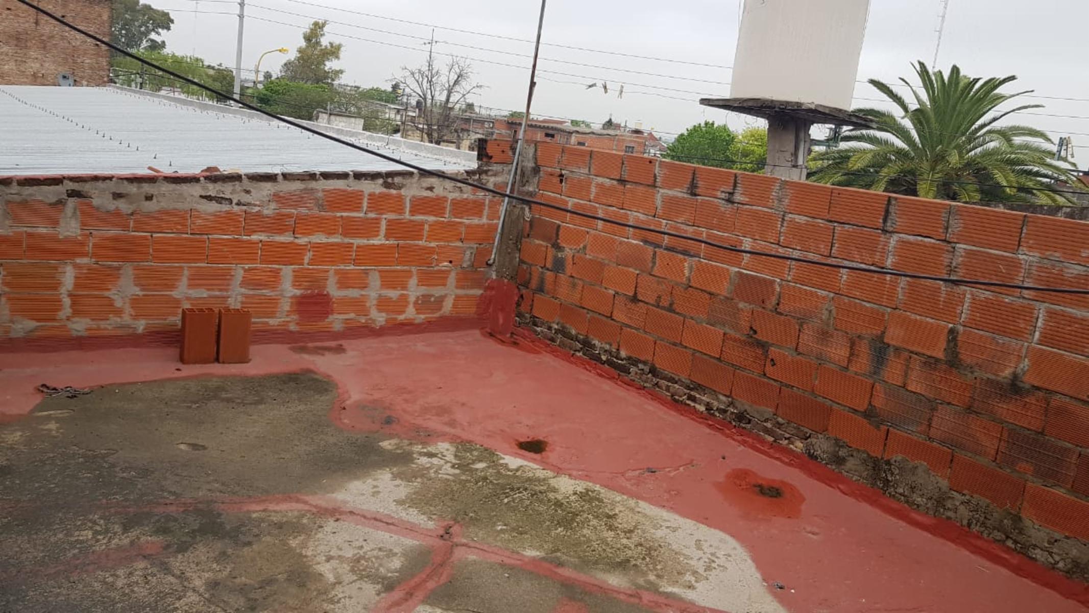 EXCELENTE P-H EN PLANTA ALTA DE 3 AMB. C/BALCON, GARAGE, APTO CREDITO — foto 3
