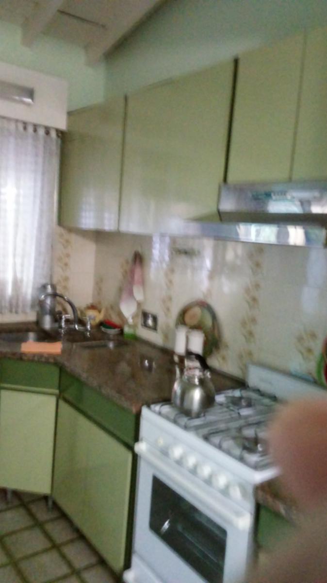 V.Ballester. Balcarce entre Belgrano y A del Valle. Casa 3 ambientes con garage — foto 6