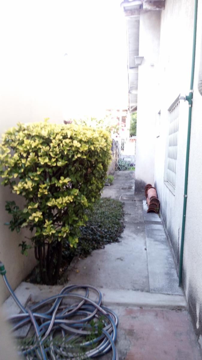 V.Ballester. Balcarce entre Belgrano y A del Valle. Casa 3 ambientes con garage — foto 8