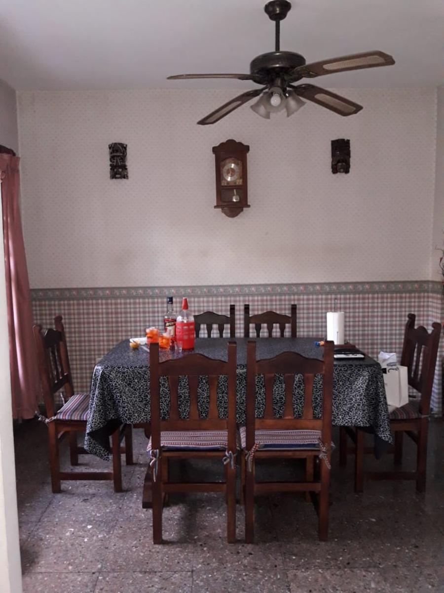 J.L.SUAREZ. DUPLEX 4 AMBIENTES, 3 DORMITORIOS, LIVING, COCINA-COMEDOR, 2 BAÑOS, LAVADERO, ALTILLO, ENTRADA PARA AUTO, FONDO LIBRE CON QUINCHO Y PARRILA — foto 6