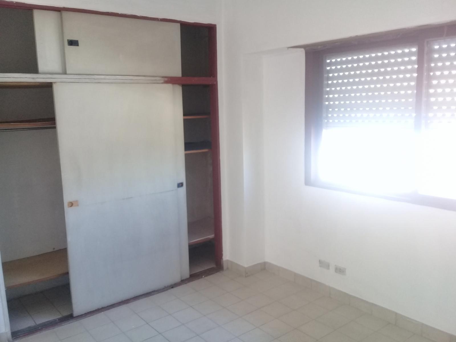 Departamento 2 amb en el 2 piso por escalera en zona centro de jose león suarez APTO CREDITO BANCARIO — foto 5