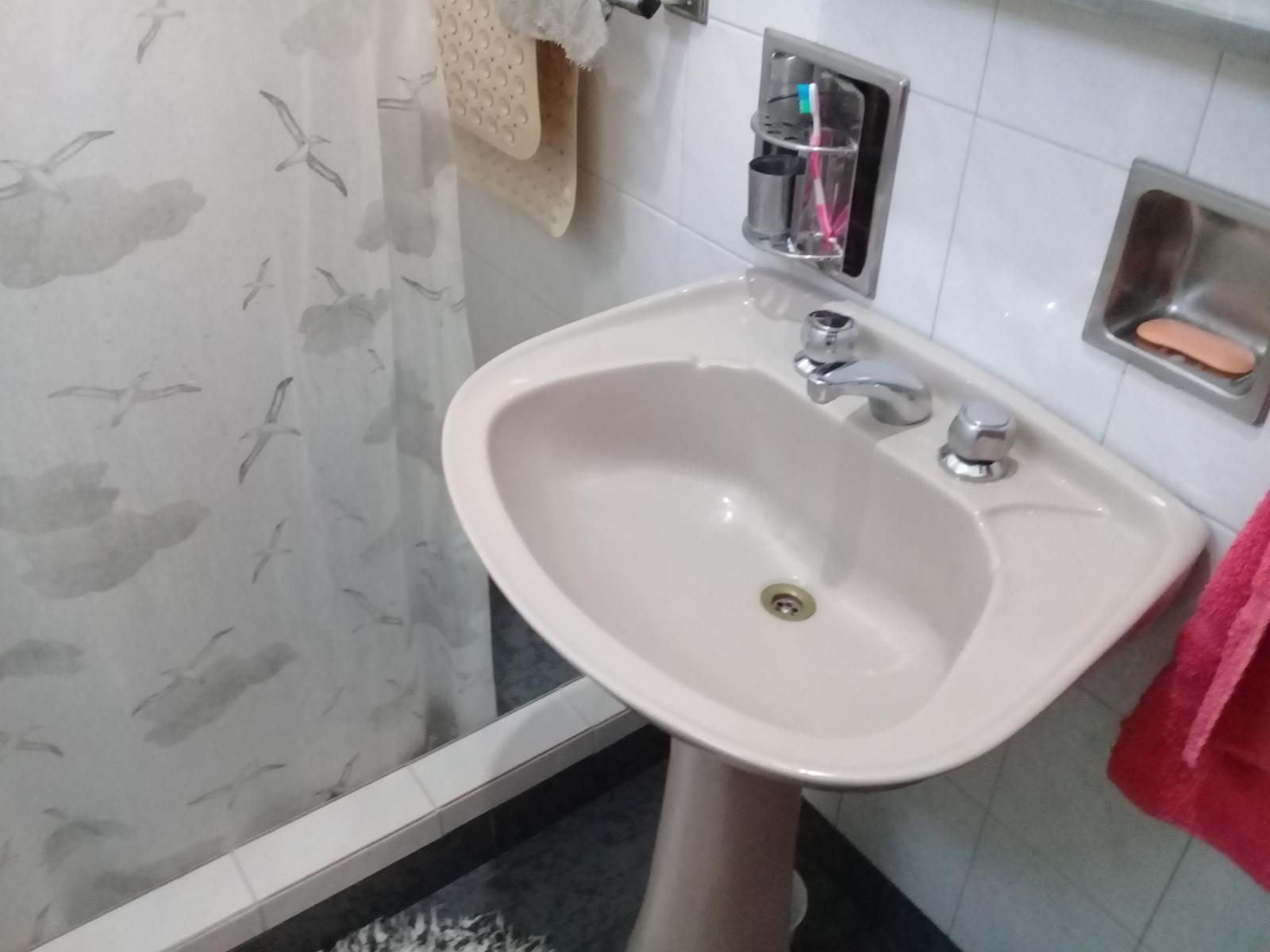 CASA AMERICANA,EN LOTE DE 15X50 — foto 10