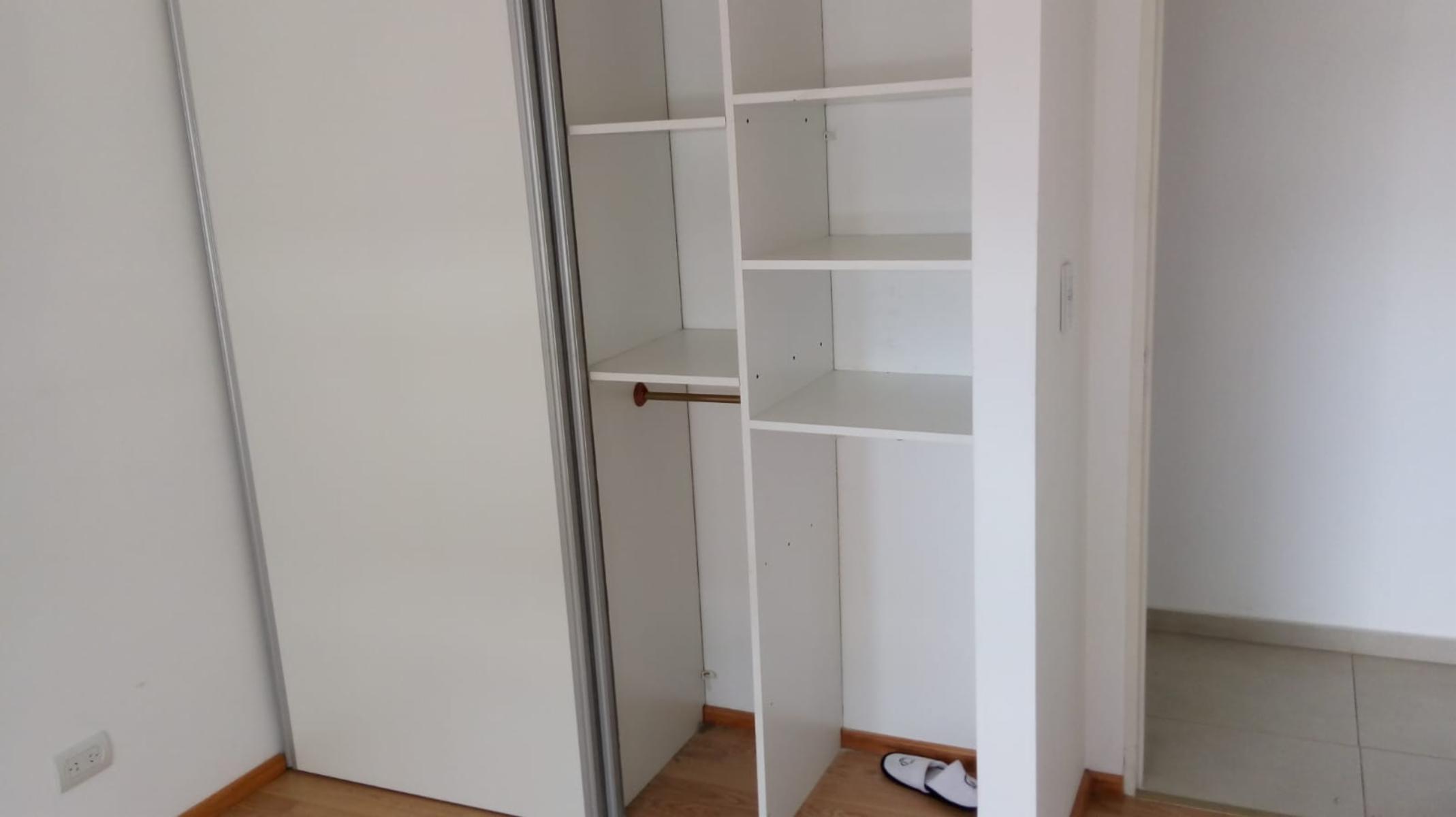 V.Ballester. Dpto 2 ambientes, dormitorio, cocina-comedor, baño, balcón, lavadero. A estrenar, excelente construcción y calidad. Alt Brown al 3600 — foto 6